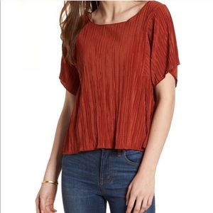 Madewell micropleat top - rust color - Medium